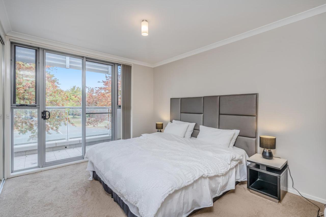 One Bedroom In Braddon * Canberra